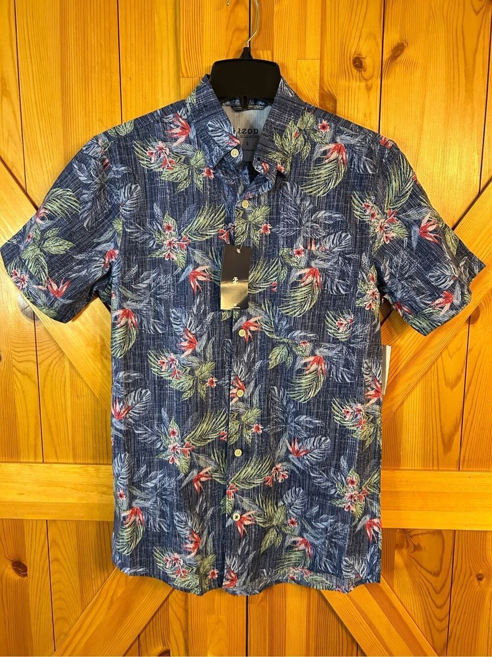 Izod Saltwater Shirt Mens Small Blue Tropical Short Sleeves Button Up NWT (0197)